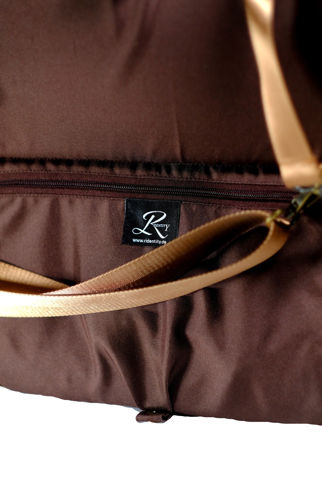 FLY & EVERYWHERE – Schoko-Cognac